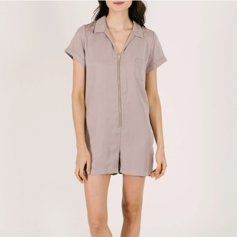 Smash + Tess beige Short Sleeve Romper
